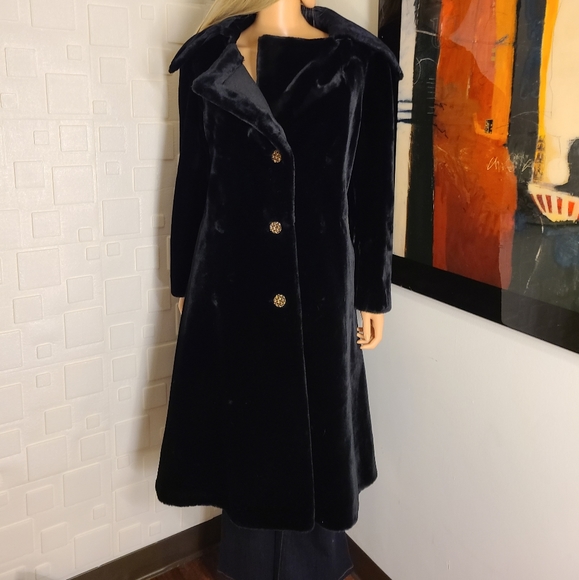 Tissavel by Lou Nierenberg Black Faux Fur Overcoat - Picture 2 of 12